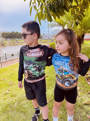 Camiseta Infantil Proteção Solar com Estampa